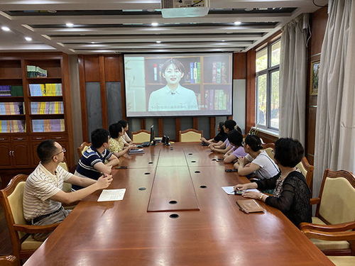 上海民办高校 同上一堂课 ,聆听全国劳模讲述初心使命